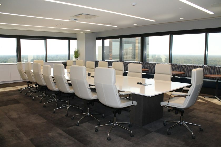 What Are the Benefits of Working with a Modern Virtual Office?